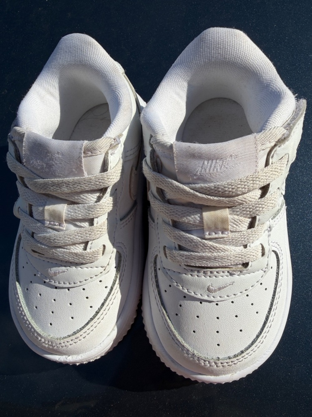 Nike Kids Light Beige/White Low-Top Sneakers